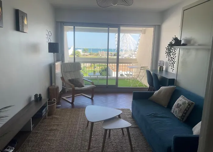 Vue Mer, Velos, Terrasse, Ascenseur Et Garage 6mn A Pied * لا غراند موت